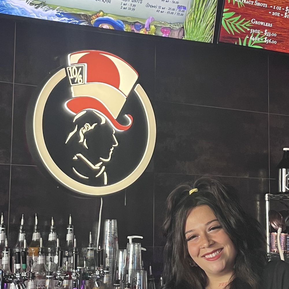 Mad Hatter Kava - Sahra - Vape Shops Near Me - Gilbert, Arizona Mad Hatter Kava - Sahra - Vape Shops Near Me - Gilbert, Arizona