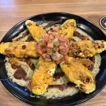 Alter Brewing + Kitchen - Poppers - Brewpubs Near Me - Oak Brook, Illinois