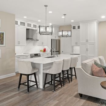 S&W Kitchens - living area and kitchen - General Contractors Near Me - Melbourne, Florida