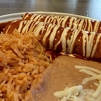 Lalo's Mariscos - Enchilada Plate - Seafood Near Me - Inglewood, California