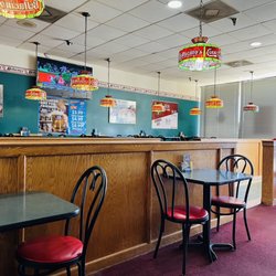 Bellacino's Pizza & Grinders - Dining