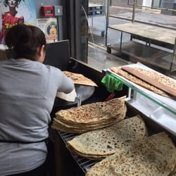 The cook preparing her Gözlemes with love. It makes all the difference
