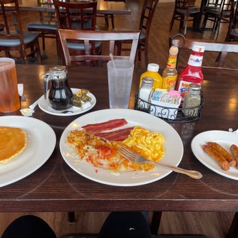 Broadview Family Diner - My order - American Near Me - Broadview, Illinois