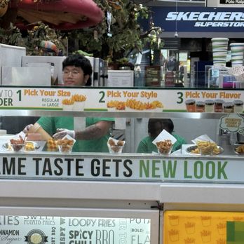 Potato Corner - bad service and he is very rude. no say hi didn't say anything and just kept quiet not even smiling at all. even no say thank you - Food Stands Near Me - Ontario, California