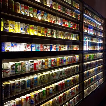 Roosevelt's - Classic beer wall - Gastropubs Near Me - Tulsa, Oklahoma