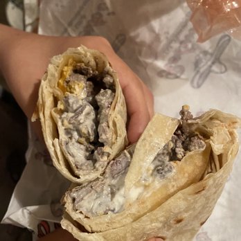 Roberto's Taco Shop - Carne asada burrito that they forgot the guacamole - Mexican Near Me - Chula Vista, California Roberto's Taco Shop - Carne asada burrito that they forgot the guacamole - Mexican Near Me - Chula Vista, California