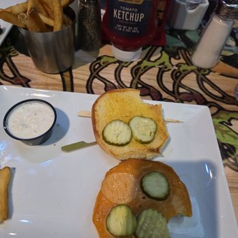 Rock & Brews - Comfort Food Near Me - Wyandotte, Oklahoma Rock & Brews - Comfort Food Near Me - Wyandotte, Oklahoma