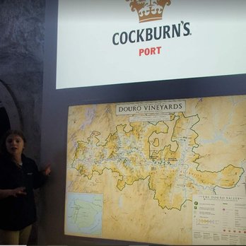 Cockburn's - Wine Tasting Room Near Me - Vila Nova de Gaia, 13