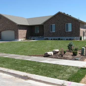 Evergreen Sod - the front yard of a house - Landscaping Near Me - Ogden, Utah Evergreen Sod - the front yard of a house - Landscaping Near Me - Ogden, Utah
