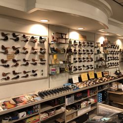 Tinder Box - The great wall of tobacco pipes!