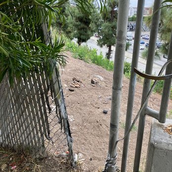 Ruslan Pro Service  - It is chain link. It has been pulled apart. - Fences & Gates Near Me - Reseda, California