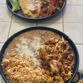 La Parrillada De Covina - Mexican Near Me - Covina, California La Parrillada De Covina - Mexican Near Me - Covina, California