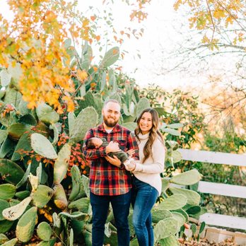 Desirae Marie Photography - Session Photography Near Me