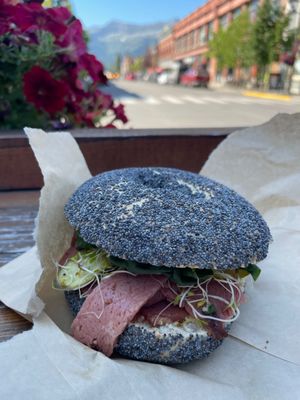 Big Bang Bagels by null