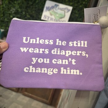 Barbelles Boutique - Funny makeup bag - Accessories Near Me - New Braunfels, Texas Barbelles Boutique - Funny makeup bag - Accessories Near Me - New Braunfels, Texas