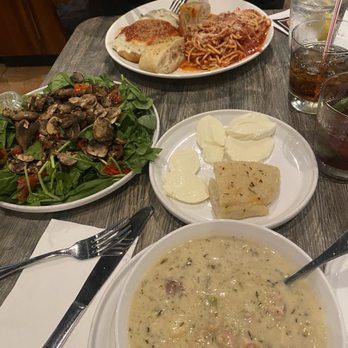 Fire In The Bricks Neapolitan Pizza - Clam chowder. Fresh mozzarella. Spinach salad. Chicken parm dinner - Italian Near Me - Palm Coast, Florida Fire In The Bricks Neapolitan Pizza - Clam chowder. Fresh mozzarella. Spinach salad. Chicken parm dinner - Italian Near Me - Palm Coast, Florida