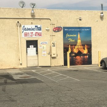 Jasmine Thai Restaurant, Palmdale - Enter in the back - Thai Near Me - Palmdale, California Jasmine Thai Restaurant, Palmdale - Enter in the back - Thai Near Me - Palmdale, California