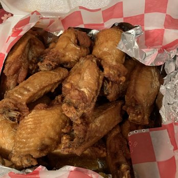 Utica Pie Co. - Wings - Pizza Near Me - White Plains, New York