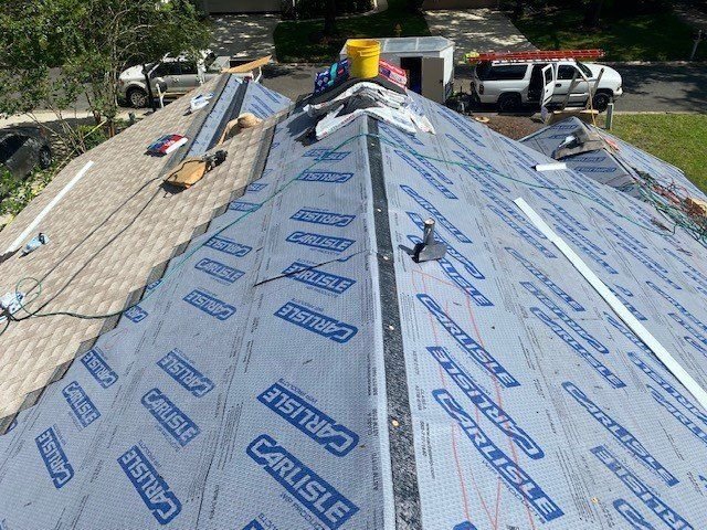 Slide of Wofford Roofing