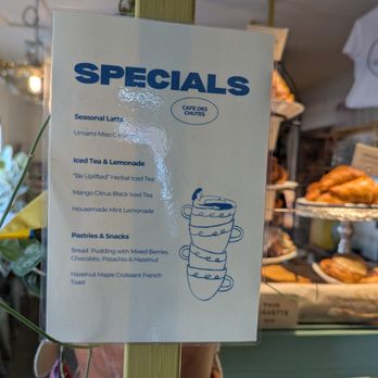 Cafe des Chutes - Specials - Coffee & Tea Near Me - Bend, Oregon