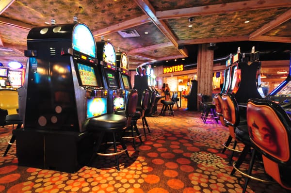 Hooters Restaurant of Las Vegas by null