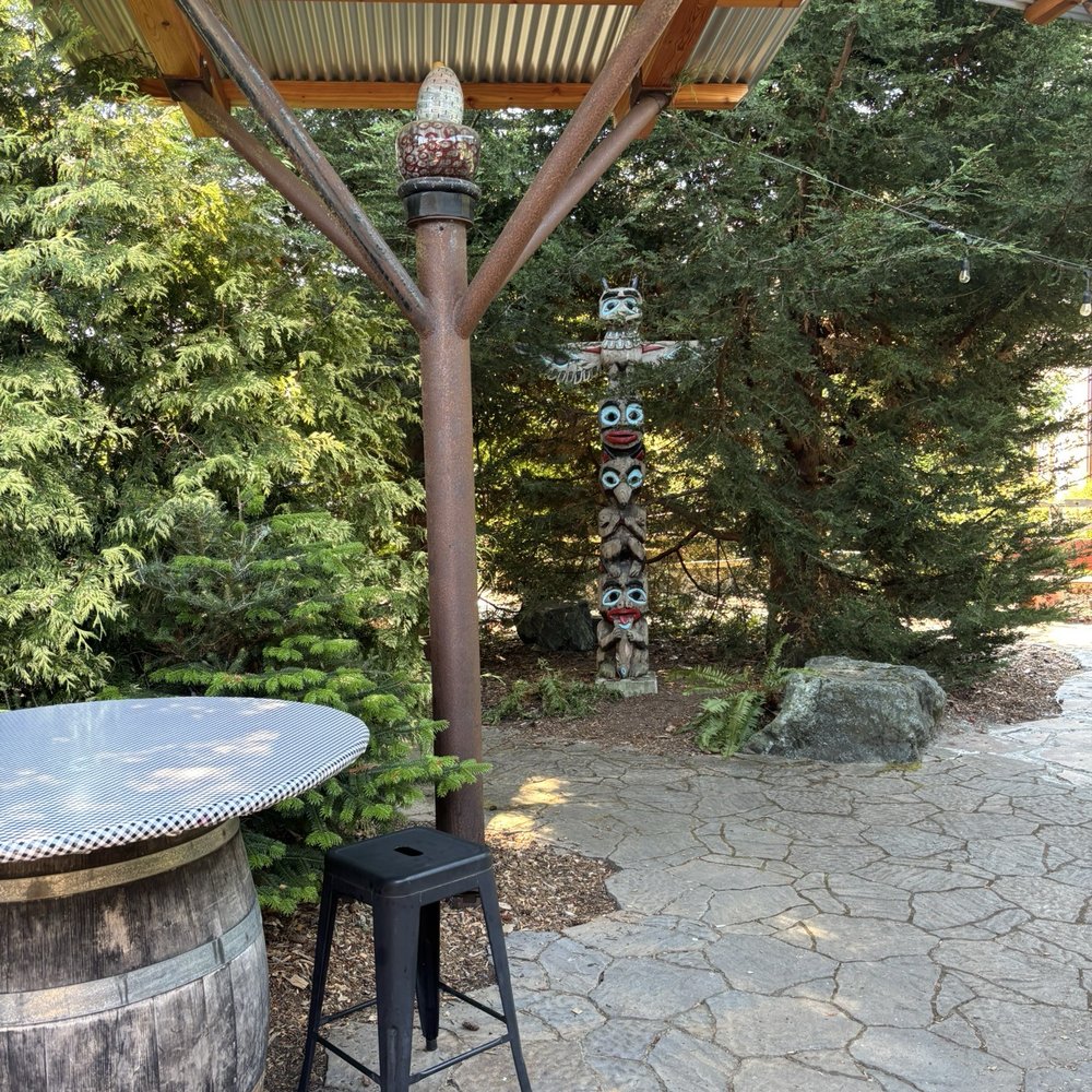 Coffee At Dawn - Outdoor space - Breakfast & Brunch Near Me - Langley, Washington Coffee At Dawn - Outdoor space - Breakfast & Brunch Near Me - Langley, Washington