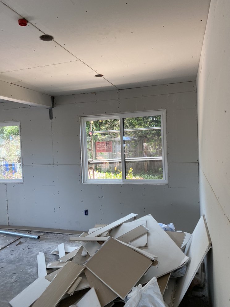 Slide of Economico Construction