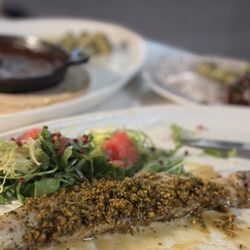 Nikos - Branzino