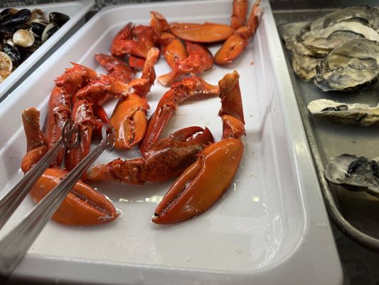 100's seafood grill buffet by null