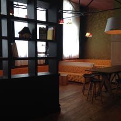 Atomic Rabbit - Vaste mais avec des lieux intmistes