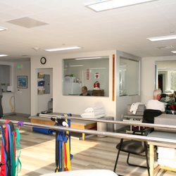 Corona del Mar Physical Therapy and Newport Hand Center