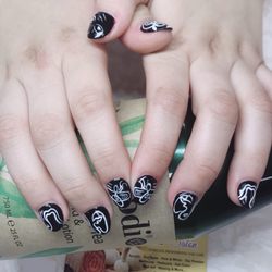 NT Nails Salon