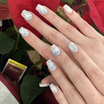 Van T nails - Amazing winter nails! Karen is the best and will always get your nails looking amazing! - Nail Salons Near Me - Chicago, Illinois