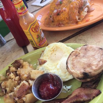 Sharky's Eatery - YUM - Breakfast & Brunch Near Me - Fraser, Colorado