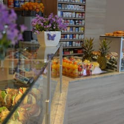 Bakery & Deli