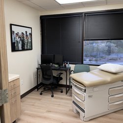 Leidos QTC Health Services - QTC Medical Group exam room at the Phoenix clinic.