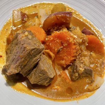 Kao Thai Kitchen - BEEF MASSAMAN CURRY 10/10 outstanding - Thai Near Me - Pinellas Park, Florida Kao Thai Kitchen - BEEF MASSAMAN CURRY 10/10 outstanding - Thai Near Me - Pinellas Park, Florida