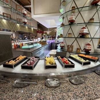Medley Buffet - Buffets Near Me - Parañaque, NCR