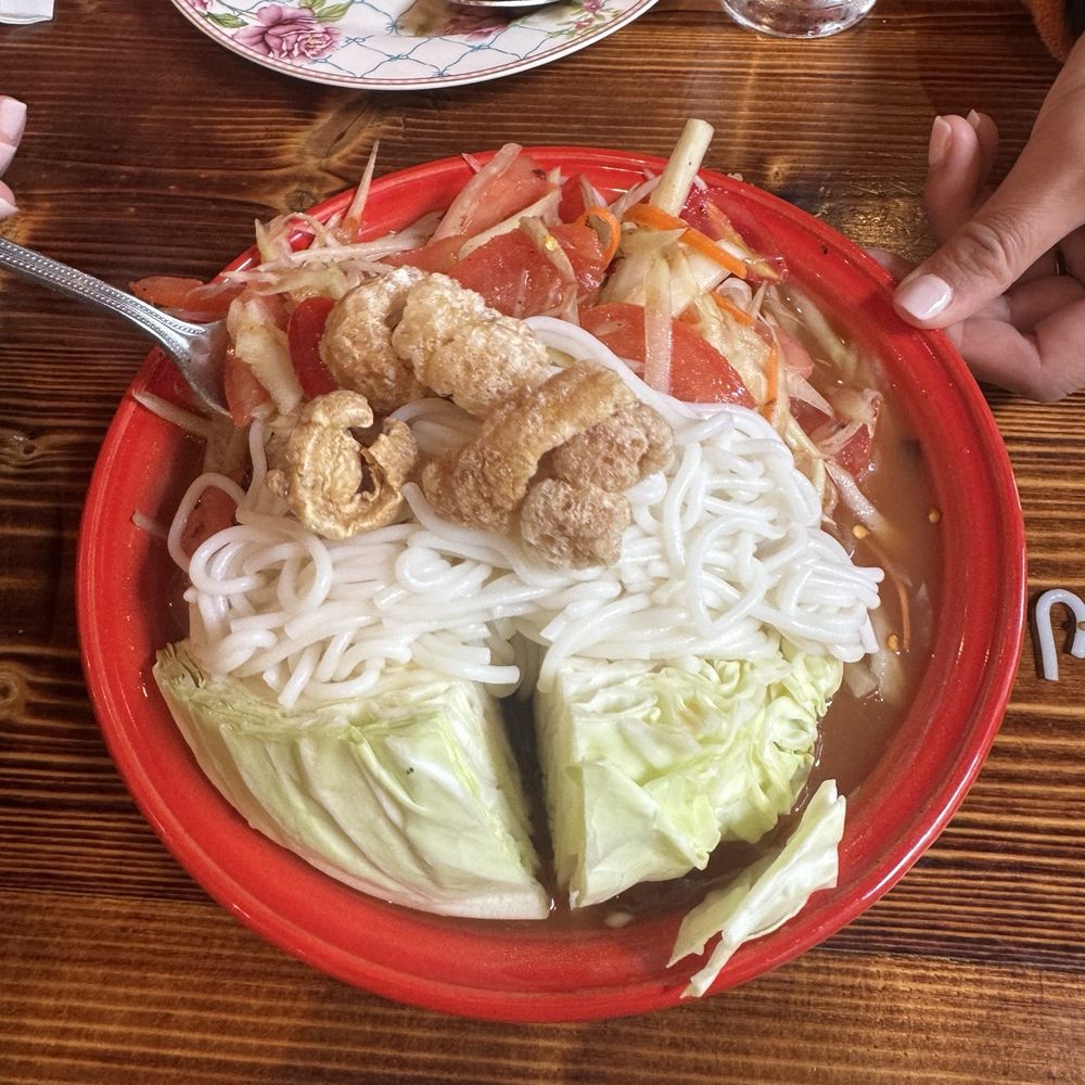 Lao Garden - Thum Tum Ma-Da (V)  We ordered Medium spicy but several my people in my party thought it was too spicy. - Laotian Near Me - Berkeley, California