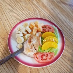 Granny's Kitchen - Grilled Chicken Cold Plate
