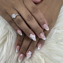 Diamond Nails - Beautiful French acrylic set