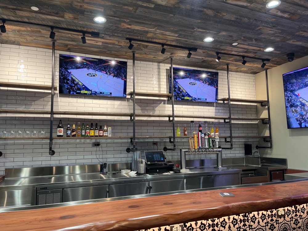 Alvarado’s Mexican Grill