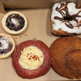 Cherry tart, blueberry tart, red velvet donut, filled croissant donut, ginger molasses cookie Cherry tart, blueberry tart, red velvet donut, filled croissant donut, ginger molasses cookie