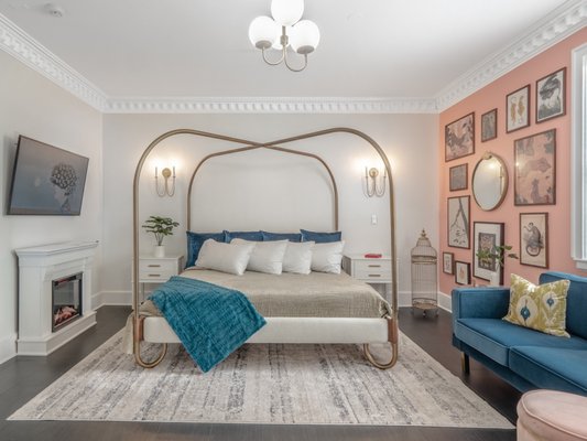 Front Street Inn by null