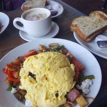 Briki Cafe - Chicken hash breakfast - Greek Near Me - Addison, Illinois
