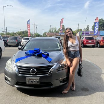 Westland Auto Sales - A wonderful customer who was easily approved for a Nissan Altima at Westland Auto Sales - Fresno's Buy Here Pay Here Car Dealer - Car Dealers Near Me - Fresno, California Westland Auto Sales - A wonderful customer who was easily approved for a Nissan Altima at Westland Auto Sales - Fresno's Buy Here Pay Here Car Dealer - Car Dealers Near Me - Fresno, California