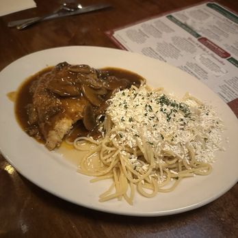 The Old Spaghetti Factory - Chicken Marsala & spaghetti with Marsetti cheese - Italian Near Me - Rancho Cordova, California The Old Spaghetti Factory - Chicken Marsala & spaghetti with Marsetti cheese - Italian Near Me - Rancho Cordova, California