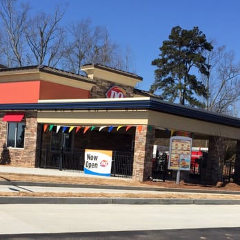 Dairy Queen Grill & Chill - Nice porch area. Will be nice for birthday parties or to take the team for a cool smoothie after the game. - Fast Food Near Me - Braselton, Georgia Dairy Queen Grill & Chill - Nice porch area. Will be nice for birthday parties or to take the team for a cool smoothie after the game. - Fast Food Near Me - Braselton, Georgia