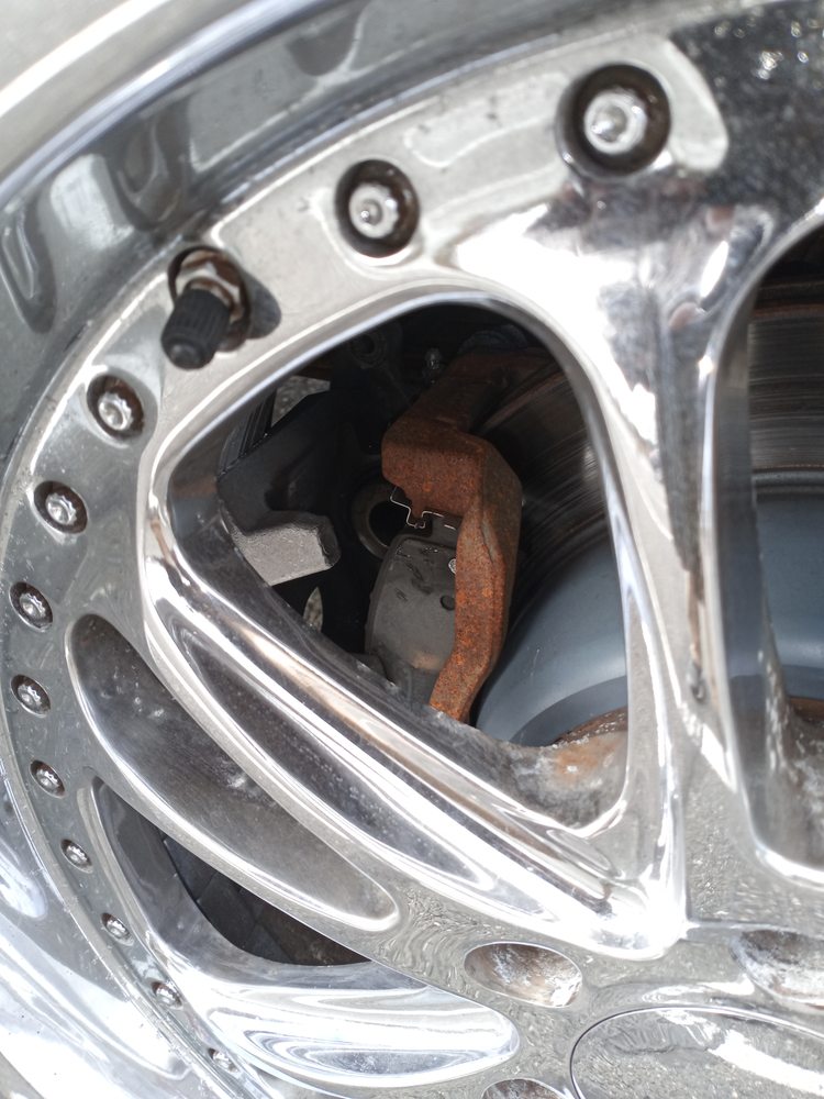 ROSLYN MASTERS SERVICE CENTER Updated October 2024 10 Photos & 22