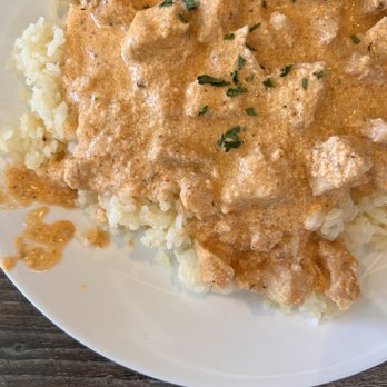 uniQue bite eatery - Creamy Chicken, Creamy Rice Plate - New American Near Me - Indio, California uniQue bite eatery - Creamy Chicken, Creamy Rice Plate - New American Near Me - Indio, California